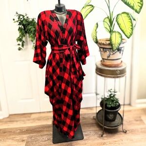 LIKE NEW Onion Cut & Sewn kimono duster